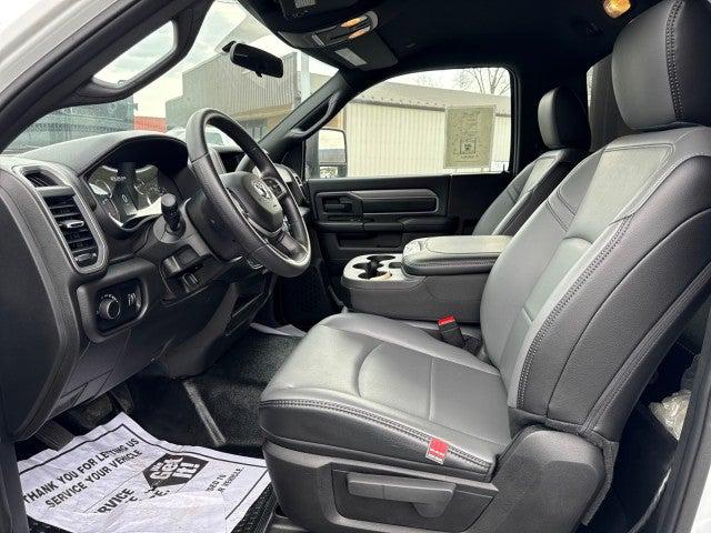 2024 Ram 5500 Tradesman/SLT