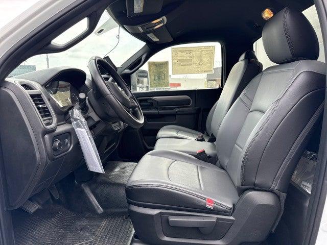 2024 Ram 5500 Tradesman/SLT