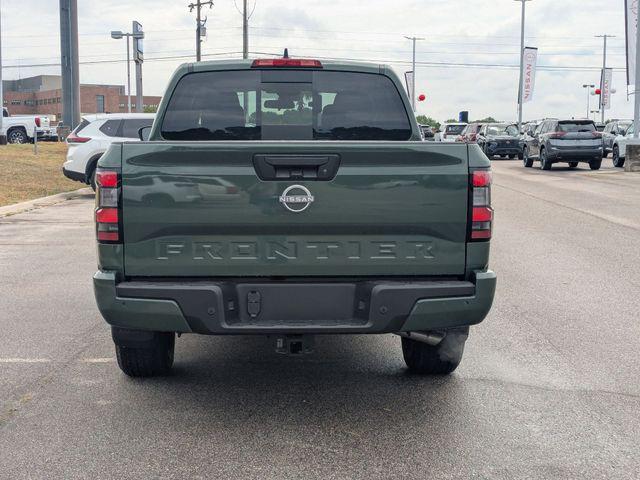 2026 Nissan Frontier Crew Cab SV 4x2