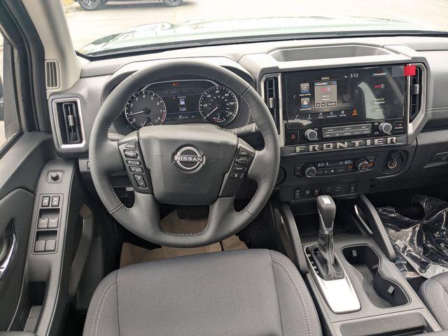 2026 Nissan Frontier Crew Cab SV 4x2
