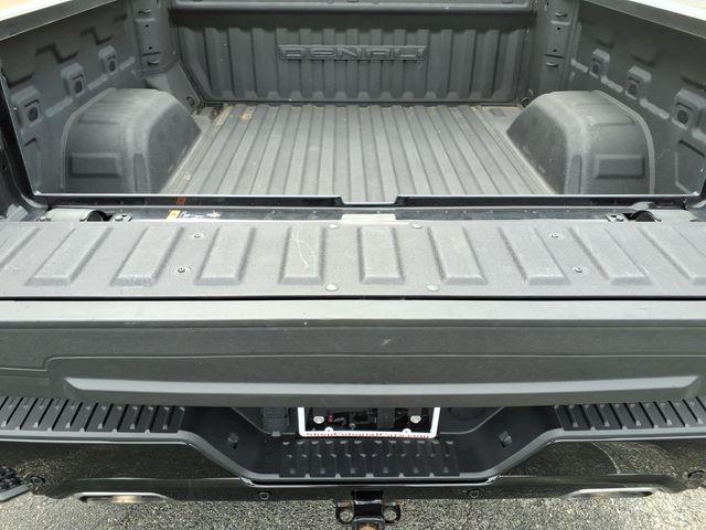 2024 GMC Sierra 1500 4WD Crew Cab Short Box Denali