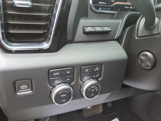 2024 GMC Sierra 1500 4WD Crew Cab Short Box Denali