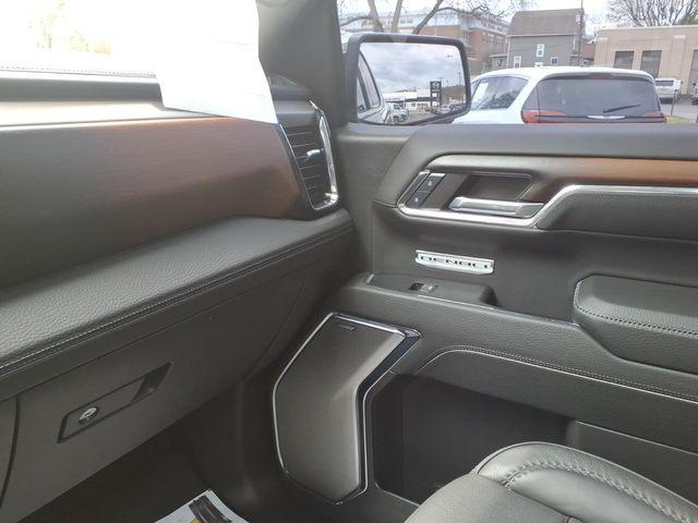 2024 GMC Sierra 1500 4WD Crew Cab Short Box Denali