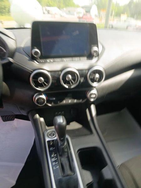 2021 Nissan Sentra SV Xtronic CVT