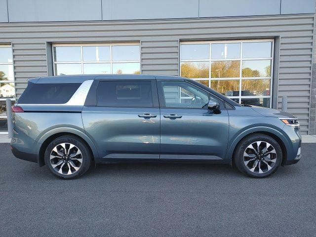 2024 Kia Carnival MPV EX