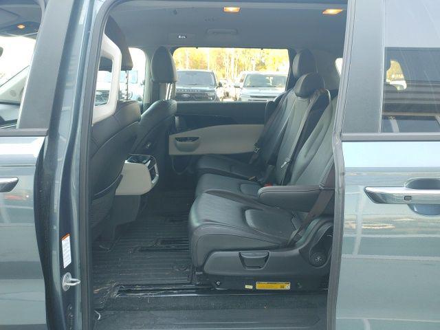 2024 Kia Carnival MPV EX