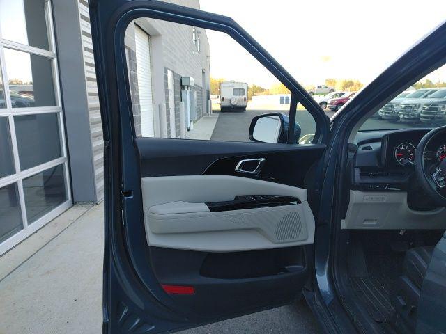 2024 Kia Carnival MPV EX