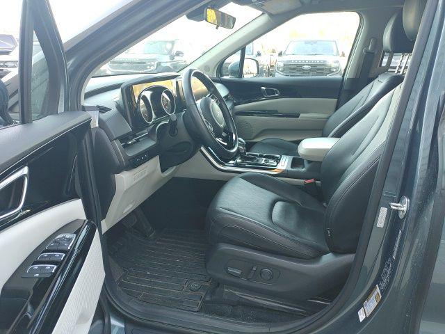 2024 Kia Carnival MPV EX