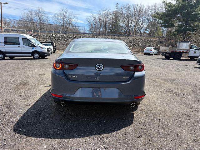 2023 Mazda Mazda3 2.5 S Carbon Edition