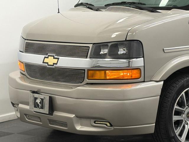 2021 Chevrolet Express Passenger RWD 2500 Regular Wheelbase LS