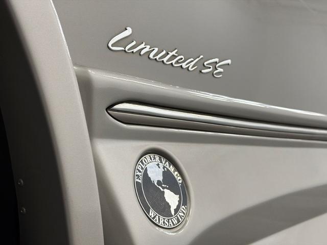 2021 Chevrolet Express Passenger RWD 2500 Regular Wheelbase LS