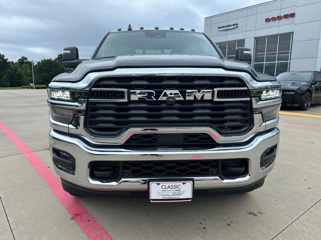 2026 RAM 2500 RAM 2500 TRADESMAN CREW CAB 4X4 64 BOX