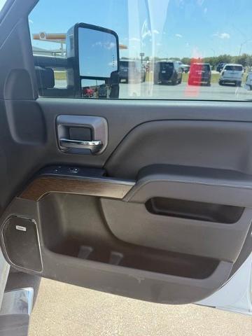 2017 GMC Sierra 2500HD Denali