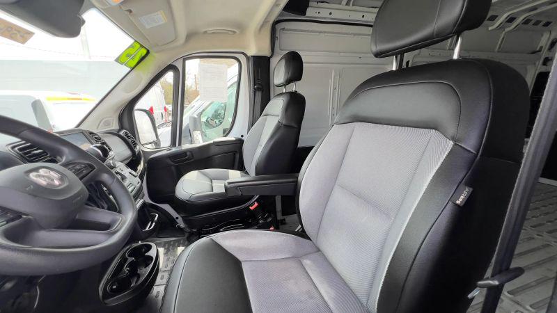 2025 Ram ProMaster 2500 Cargo Van Tradesman High Roof 159" WB w/Pass Seat