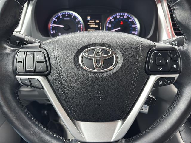 2017 Toyota Highlander LE