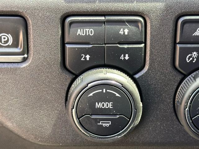 2025 Chevrolet Silverado 1500 4WD Crew Cab Short Bed ZR2