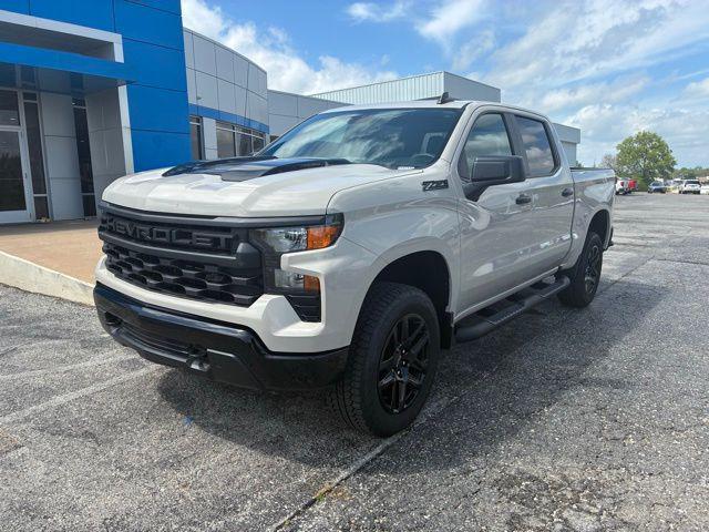 2026 Chevrolet Silverado 1500 4WD Crew Cab Short Bed Custom Trail Boss