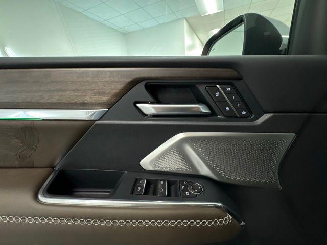 2026 GMC Acadia Denali Ultimate FWD