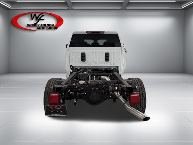 2026 GMC Sierra 3500HD Crew Cab, Long Bed, Pro Dual Rear Wheel, 4WD