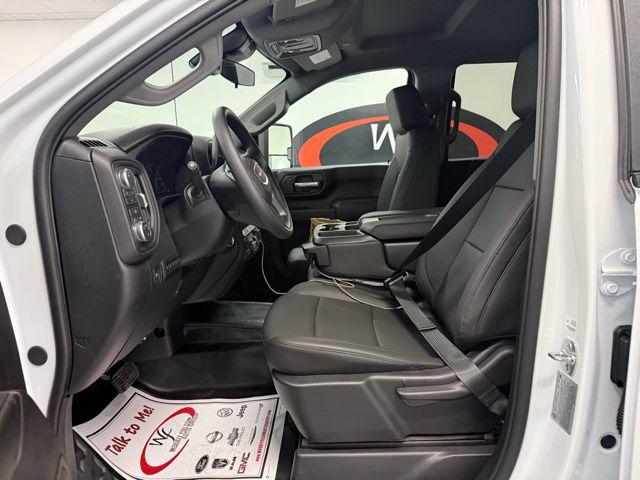 2026 GMC Sierra 3500HD Crew Cab, Long Bed, Pro Dual Rear Wheel, 4WD