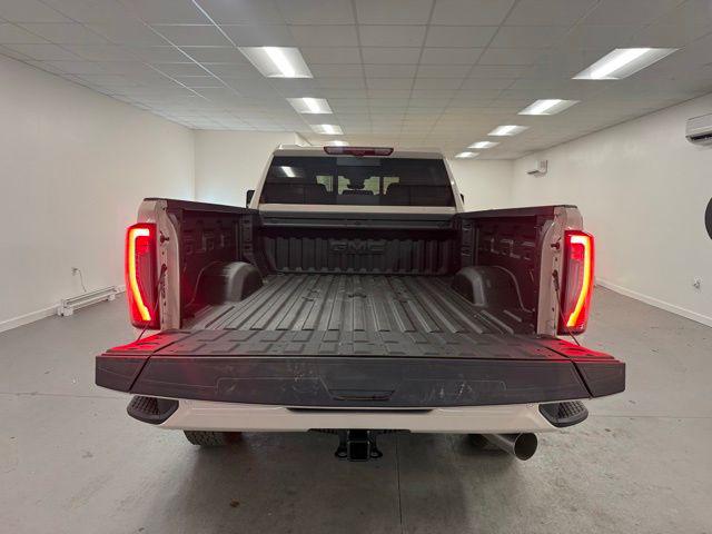2026 GMC Sierra 2500HD Crew Cab, Standard Bed, AT4, 4WD