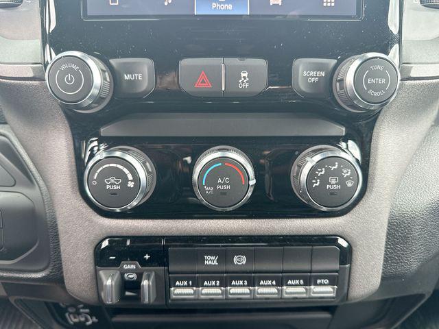 2026 Ram 3500 Tradesman/Big Horn