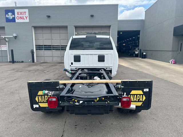2026 Ram 3500 Tradesman/Big Horn