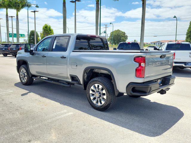 2025 Chevrolet Silverado 2500HD 4WD Crew Cab Standard Bed Custom