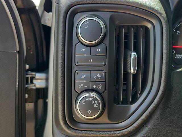 2025 Chevrolet Silverado 2500HD 4WD Crew Cab Standard Bed Custom