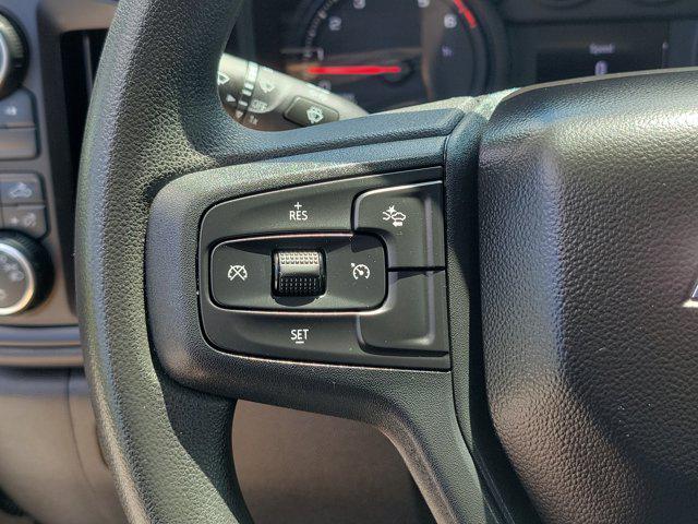 2025 Chevrolet Silverado 2500HD 4WD Crew Cab Standard Bed Custom