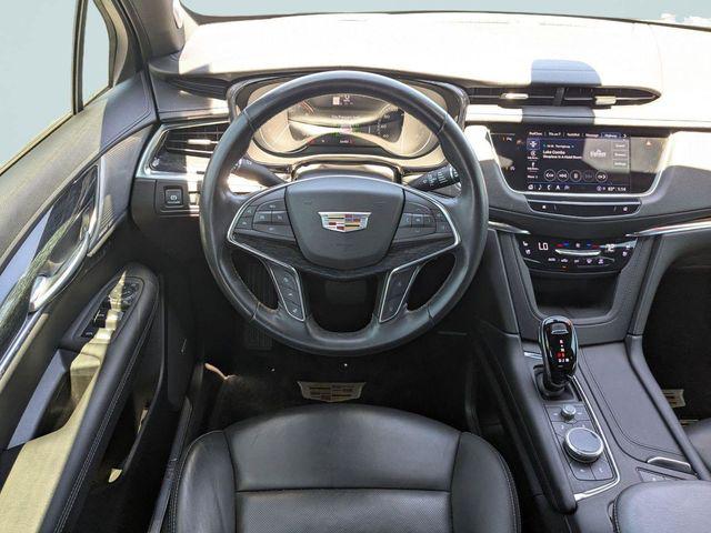 2022 Cadillac XT5 FWD Premium Luxury