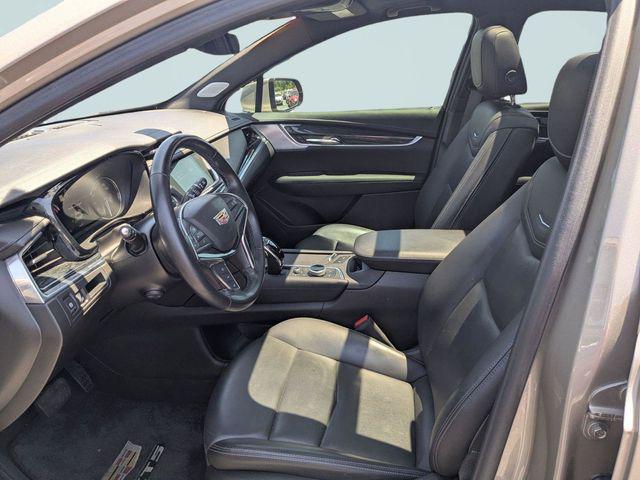 2022 Cadillac XT5 FWD Premium Luxury