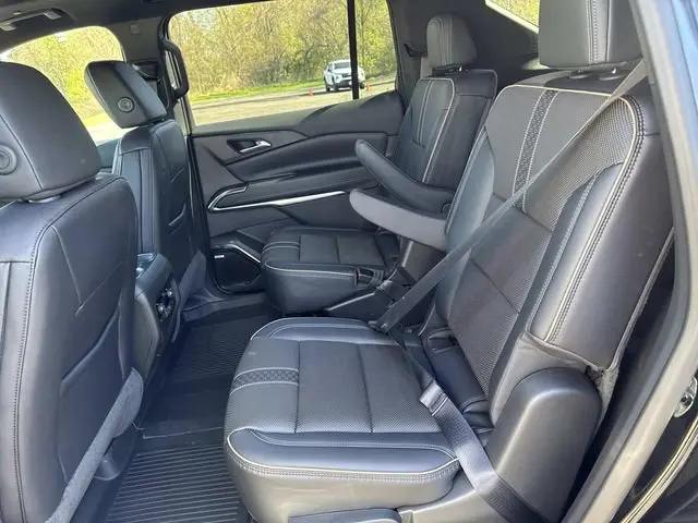 2026 Chevrolet Traverse AWD High Country