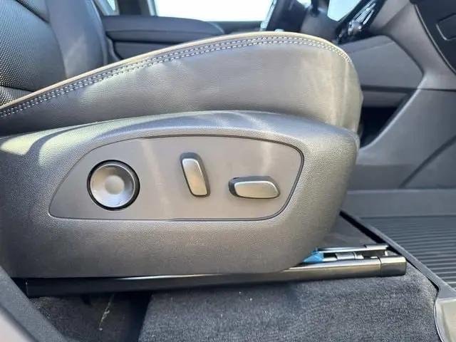 2026 Chevrolet Traverse AWD High Country