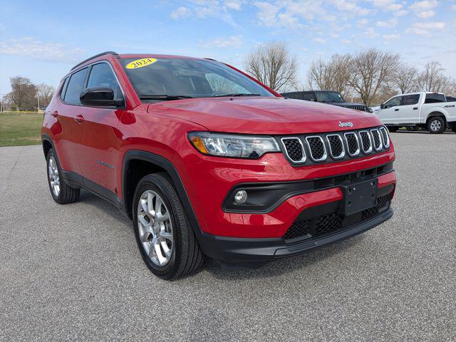 2024 Jeep Compass Latitude Lux FWD