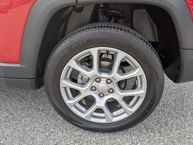2024 Jeep Compass Latitude Lux FWD