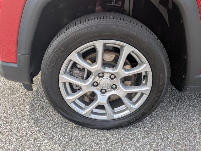 2024 Jeep Compass Latitude Lux FWD