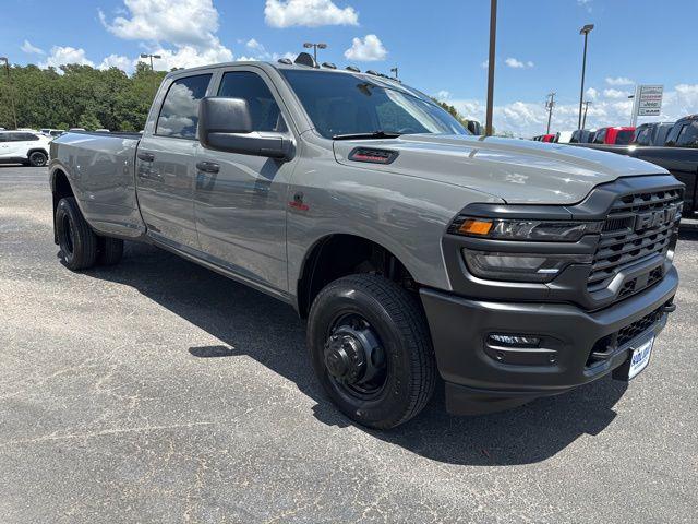2026 Ram 3500 Tradesman Crew Cab 4x4 8' Box
