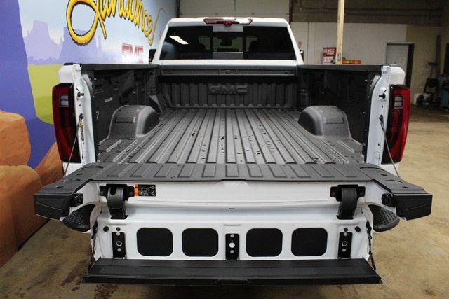 2026 GMC Sierra 3500HD Crew Cab, Long Bed, Denali Dual Rear Wheel, 4WD