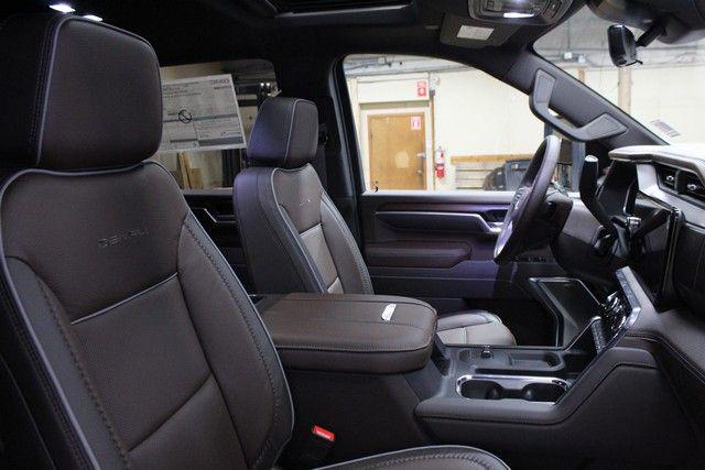 2026 GMC Sierra 3500HD Crew Cab, Long Bed, Denali Dual Rear Wheel, 4WD