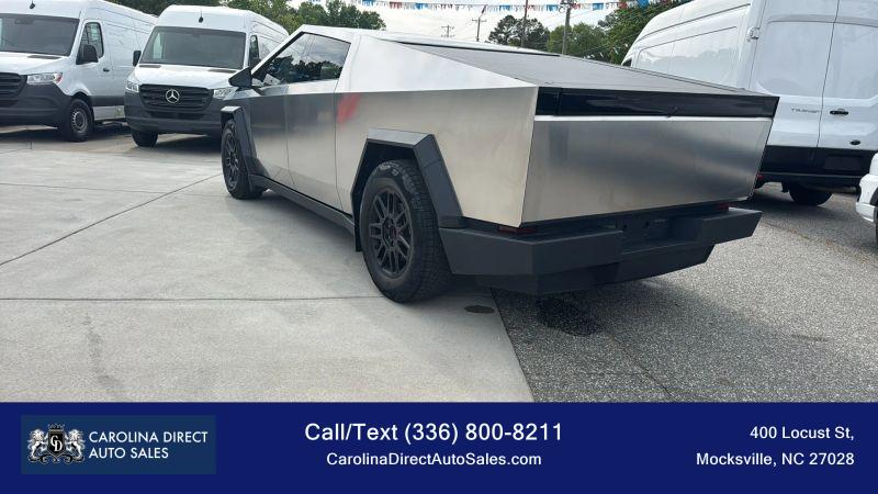 2025 Tesla Cybertruck All-Wheel Drive
