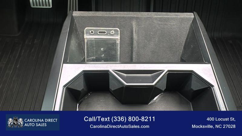 2025 Tesla Cybertruck All-Wheel Drive