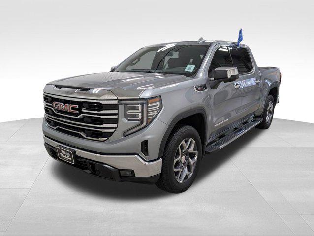 2025 GMC Sierra 1500 4WD Crew Cab Short Box SLT