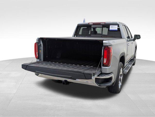 2025 GMC Sierra 1500 4WD Crew Cab Short Box SLT