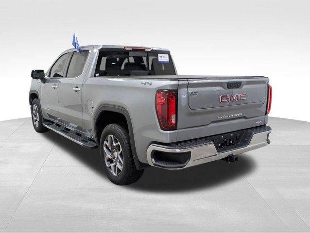 2025 GMC Sierra 1500 4WD Crew Cab Short Box SLT