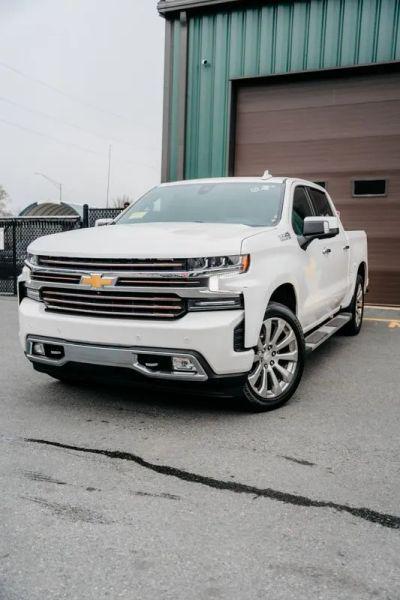 2022 Chevrolet Silverado 1500 4WD Crew Cab Short Bed High Country for sale in Malden, MA