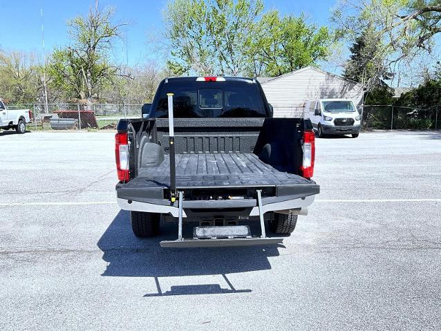 2017 Ford F-350 LARIAT