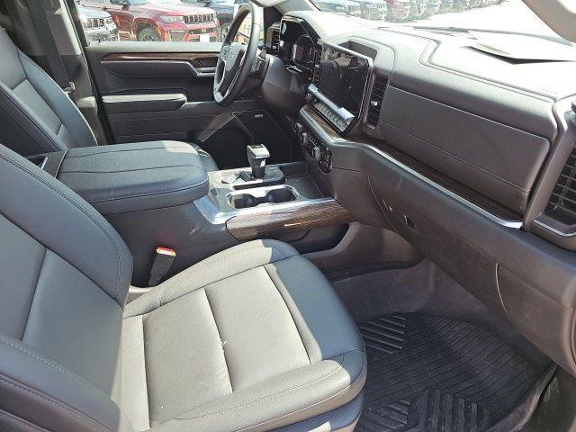 2025 Chevrolet Silverado 1500 4WD Crew Cab Short Bed RST
