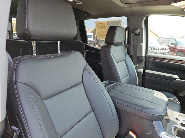 2025 Chevrolet Silverado 1500 4WD Crew Cab Short Bed RST