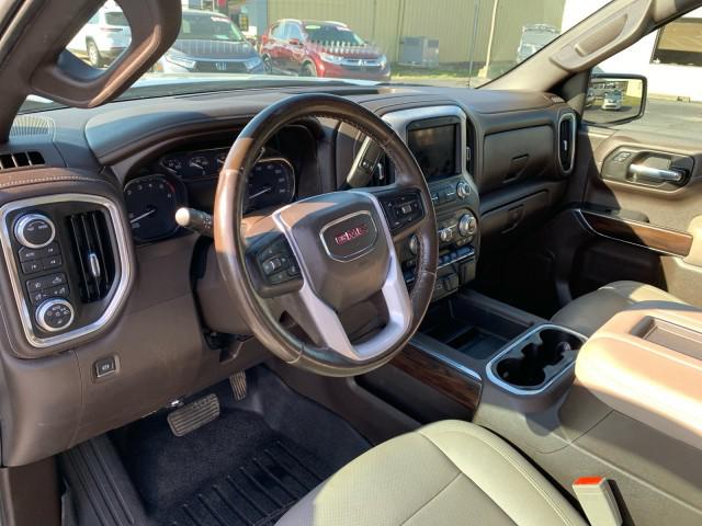 2021 GMC Sierra 1500 4WD Crew Cab Short Box SLT